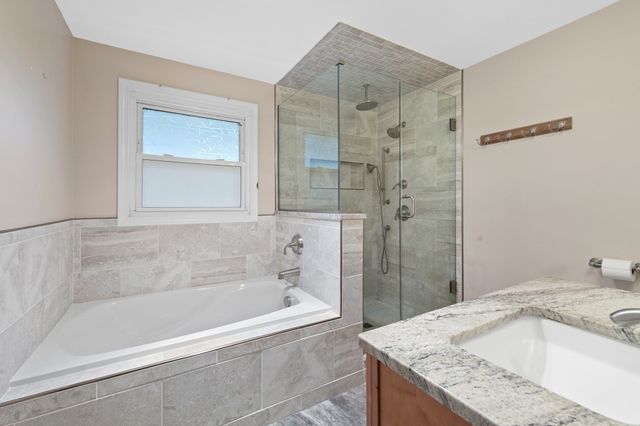 41 Old Mystic, Arlington, MA 02474