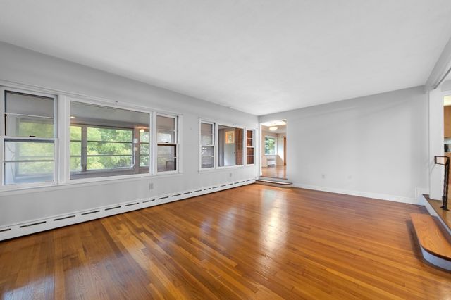 41 Old Mystic, Arlington, MA 02474