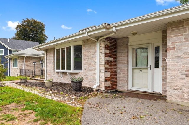 41 Old Mystic, Arlington, MA 02474