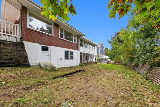 41 Old Mystic, Arlington, MA 02474