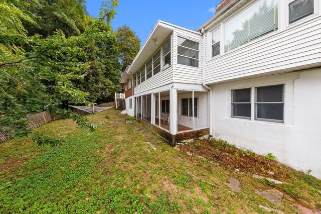 41 Old Mystic, Arlington, MA 02474