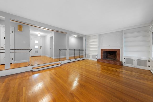 41 Old Mystic, Arlington, MA 02474