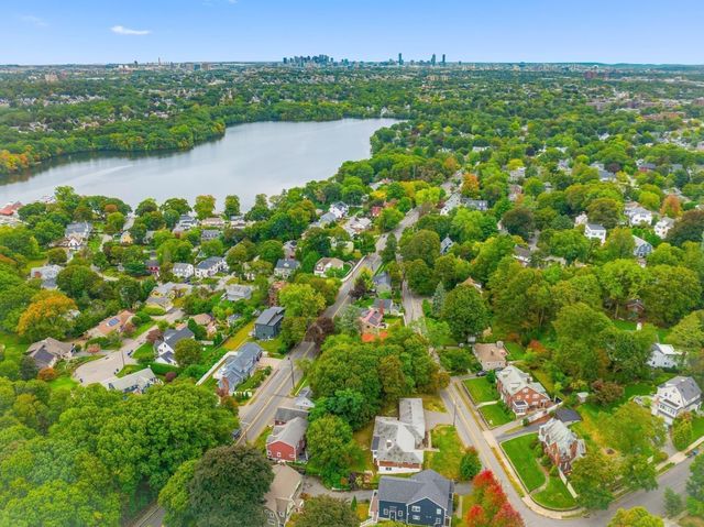 41 Old Mystic, Arlington, MA 02474