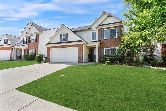 2137 Black Oak Lane, Ellenwood, GA 30294