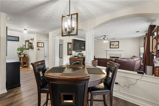 2137 Black Oak Lane, Ellenwood, GA 30294