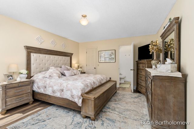 2657 Leffingwell Avenue Ne, Grand Rapids Twp, MI 49525