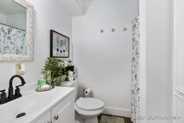2657 Leffingwell Avenue Ne, Grand Rapids Twp, MI 49525