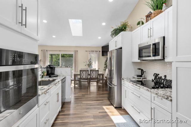 2657 Leffingwell Avenue Ne, Grand Rapids Twp, MI 49525