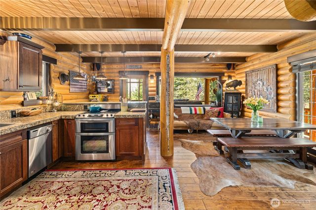 20 Skull Springs Road, Cle Elum, WA 98922