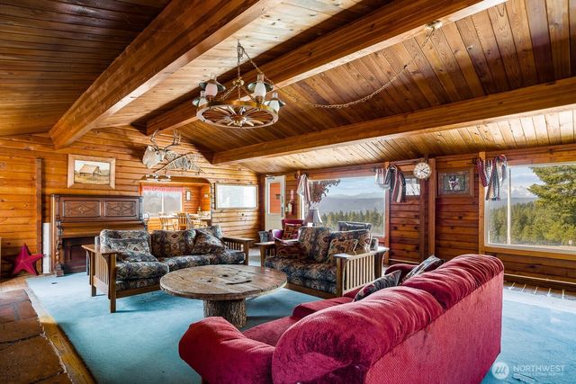 20 Skull Springs Road, Cle Elum, WA 98922