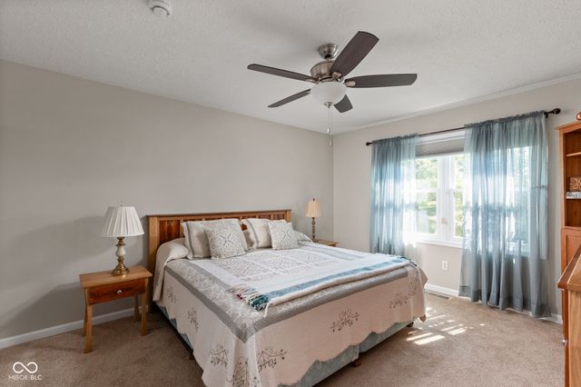 6935 Steinmeier Drive W, Indianapolis, IN 46220