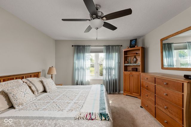6935 Steinmeier Drive W, Indianapolis, IN 46220