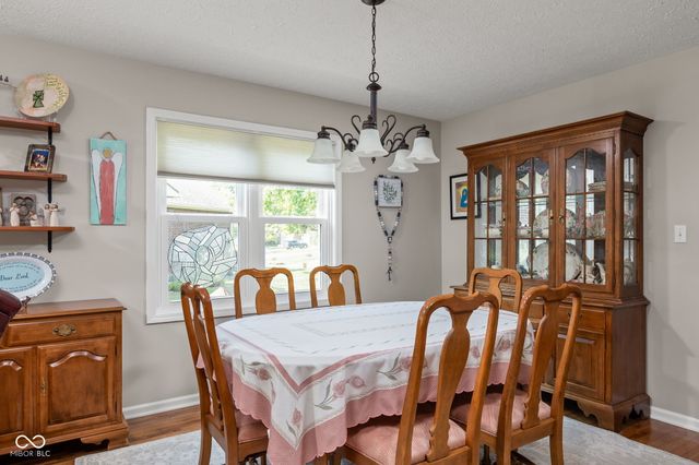 6935 Steinmeier Drive W, Indianapolis, IN 46220