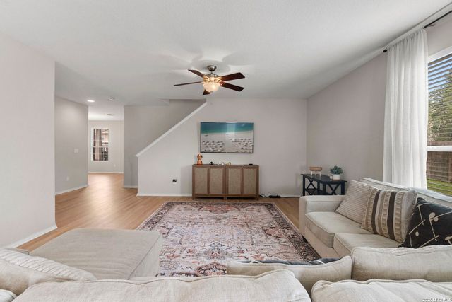 24222 Desert Ash, San Antonio, TX 78261