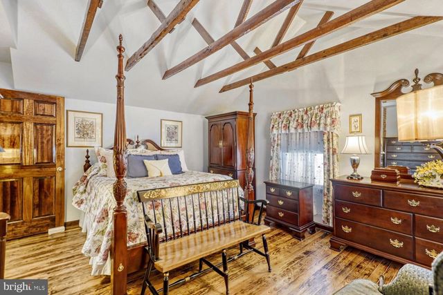 1111 CHESACO, Baltimore, MD 21237