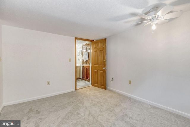 1111 CHESACO, Baltimore, MD 21237