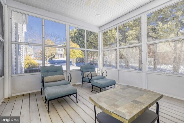 1111 CHESACO, Baltimore, MD 21237