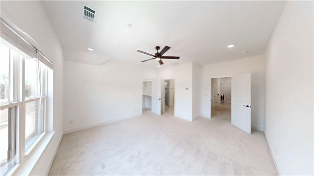 3054 W Berkeley Avenue, Rogers, AR 72758