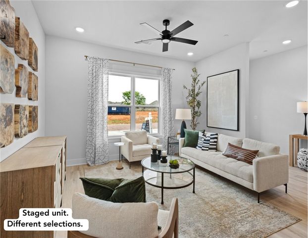 3054 W Berkeley Avenue, Rogers, AR 72758