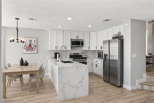 3248 Barbuda Road, Las Vegas, NV 89117