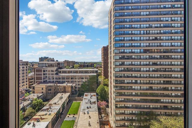 2909 N Sheridan Road 1201, Chicago, IL 60657