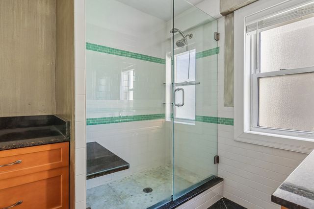 2909 N Sheridan Road 1201, Chicago, IL 60657
