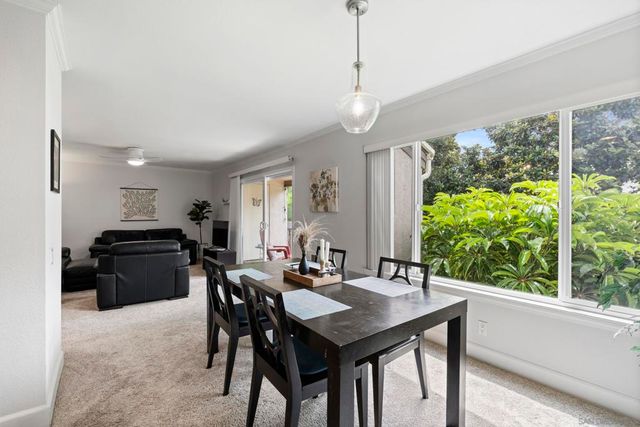 3076 Via Alicante D, La Jolla, CA 92037