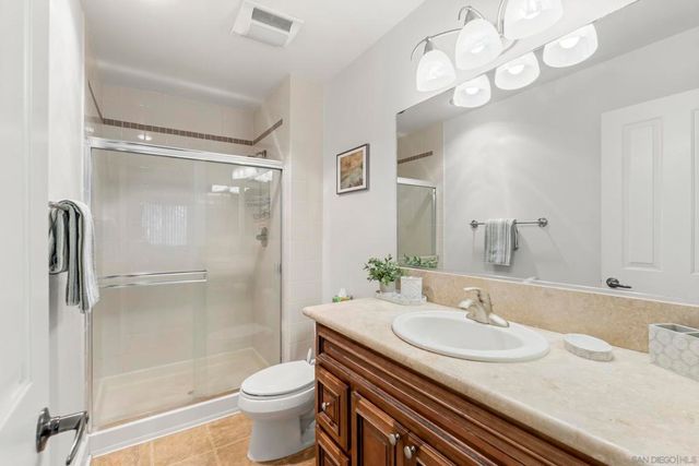 3076 Via Alicante D, La Jolla, CA 92037