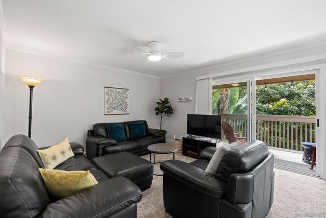 3076 Via Alicante D, La Jolla, CA 92037