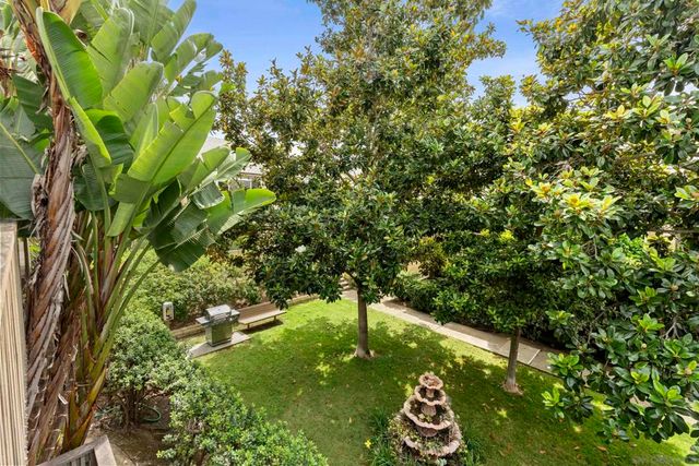 3076 Via Alicante D, La Jolla, CA 92037