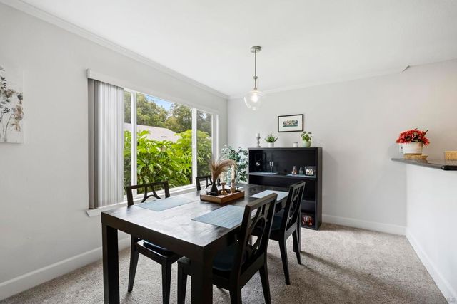 3076 Via Alicante D, La Jolla, CA 92037