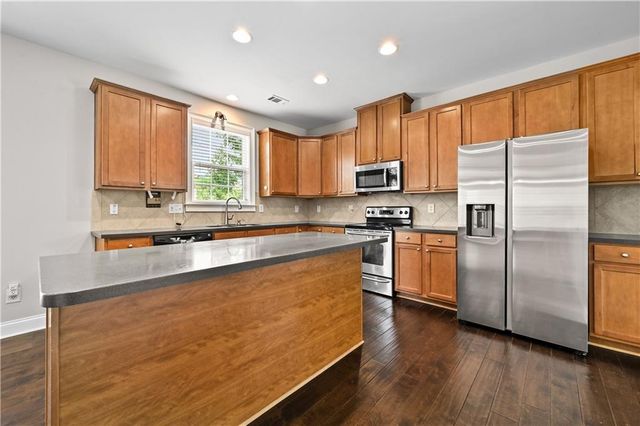 523 Misty Meadow Place, Lilburn, GA 30047