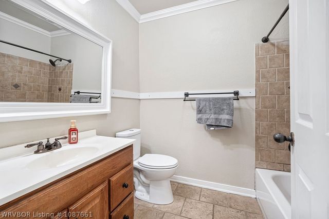 4407 Alma Highway, Van Buren, AR 72956