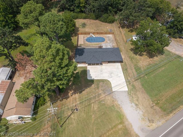 4407 Alma Highway, Van Buren, AR 72956