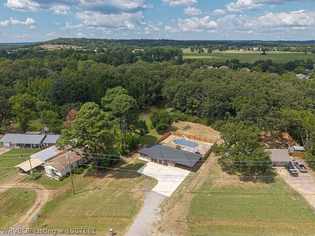 4407 Alma Highway, Van Buren, AR 72956