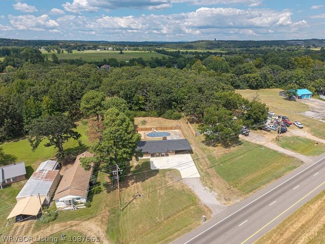 4407 Alma Highway, Van Buren, AR 72956