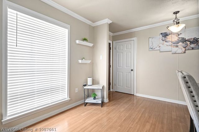 4407 Alma Highway, Van Buren, AR 72956