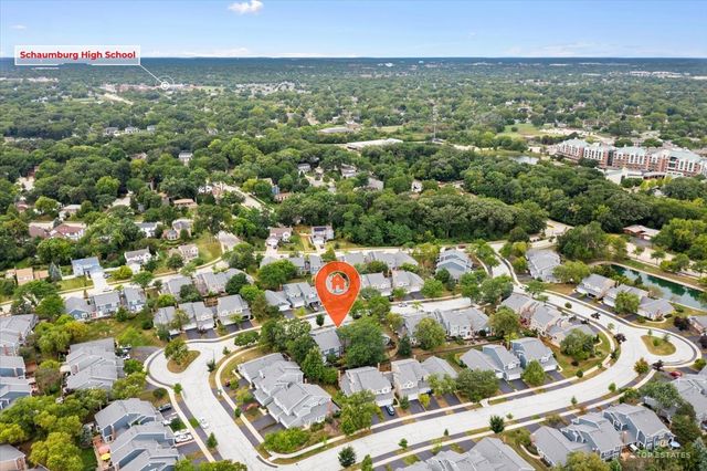 27 SARAHS GROVE Lane, Schaumburg, IL 60193