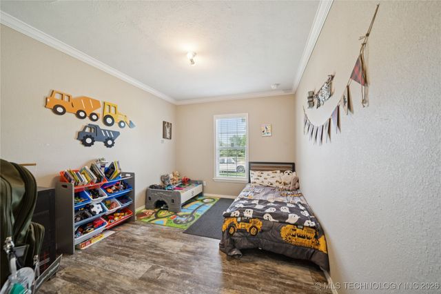 9858 N 38th Avenue W, Sperry, OK 74073