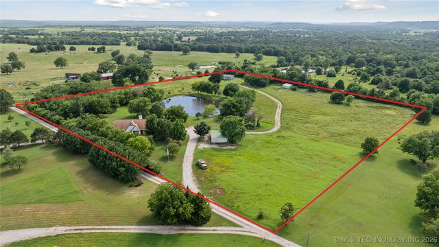 9858 N 38th Avenue W, Sperry, OK 74073