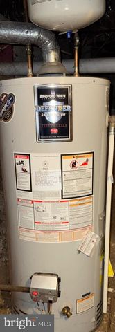 1611 WALNUT ST, Lebanon, PA 17042