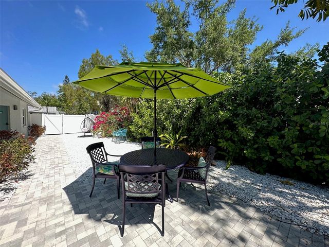 1912 MORRILL 1916, Sarasota, FL 34236