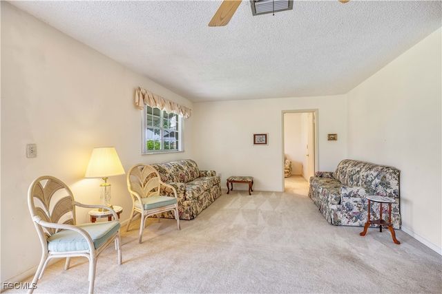 6992 Edgewater CIR, Fort Myers, FL 33919