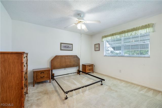 6992 Edgewater CIR, Fort Myers, FL 33919