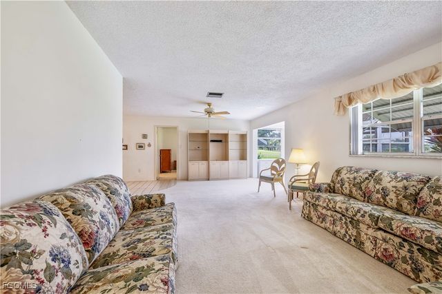 6992 Edgewater CIR, Fort Myers, FL 33919