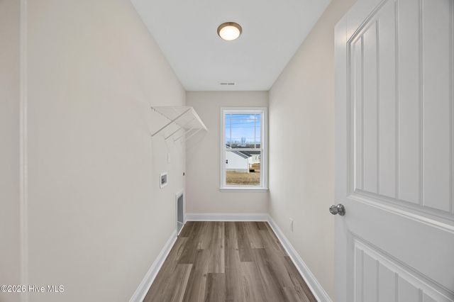 240 Deer Haven Drive, Richlands, NC 28574