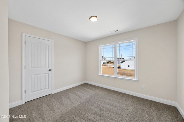 240 Deer Haven Drive, Richlands, NC 28574