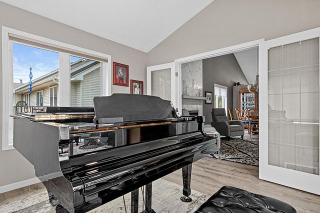 13800 Fernando Avenue, Apple Valley, MN 55124