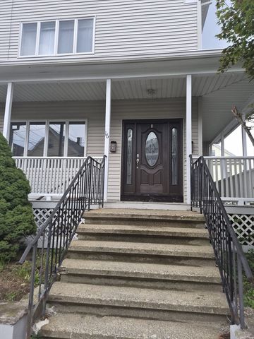 16 Ashland Street 1, Malden, MA 02148