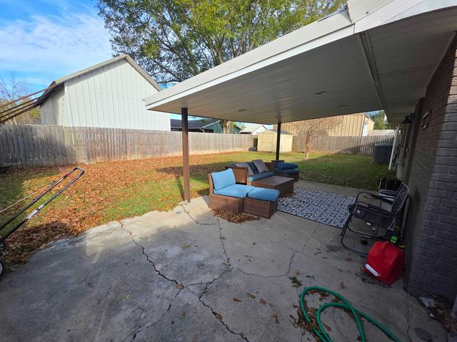 262 West 24th Street, Larose, LA 70373